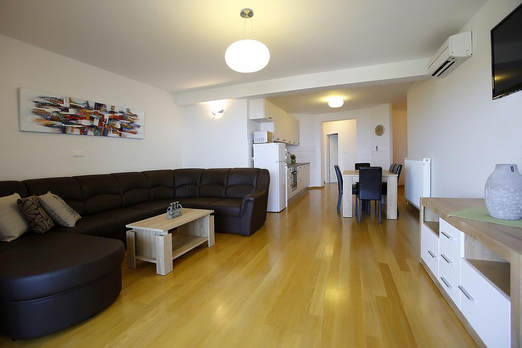 Villa San Antonio Apartments By Aneo Travel Crikvenica Zewnętrze zdjęcie
